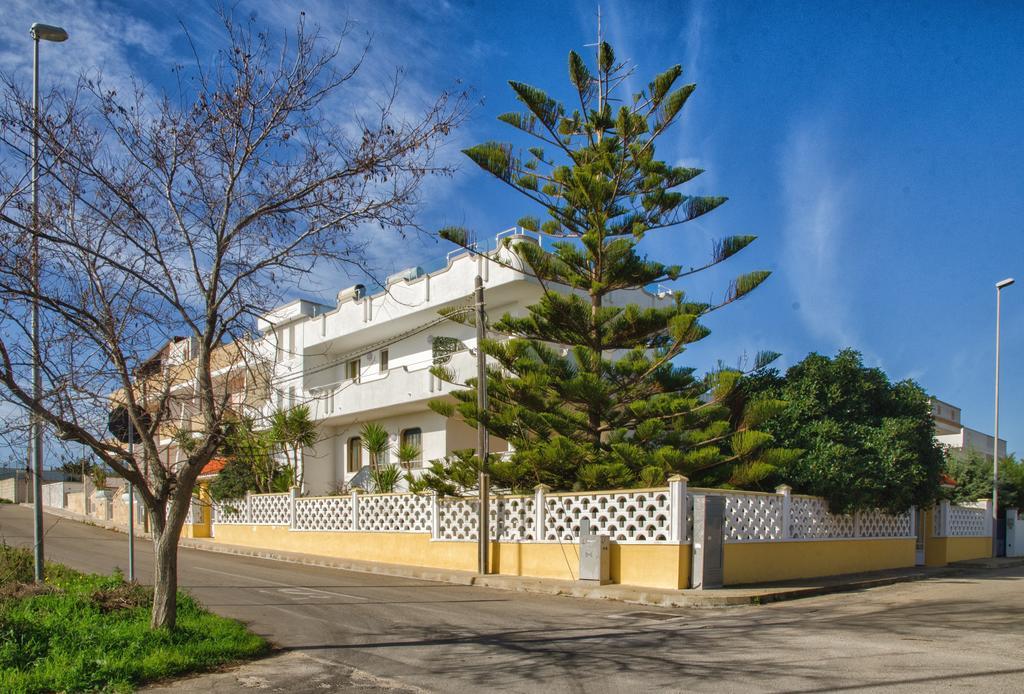 Magia Del Salento Hotel Torre San Giovanni Ugento Luaran gambar